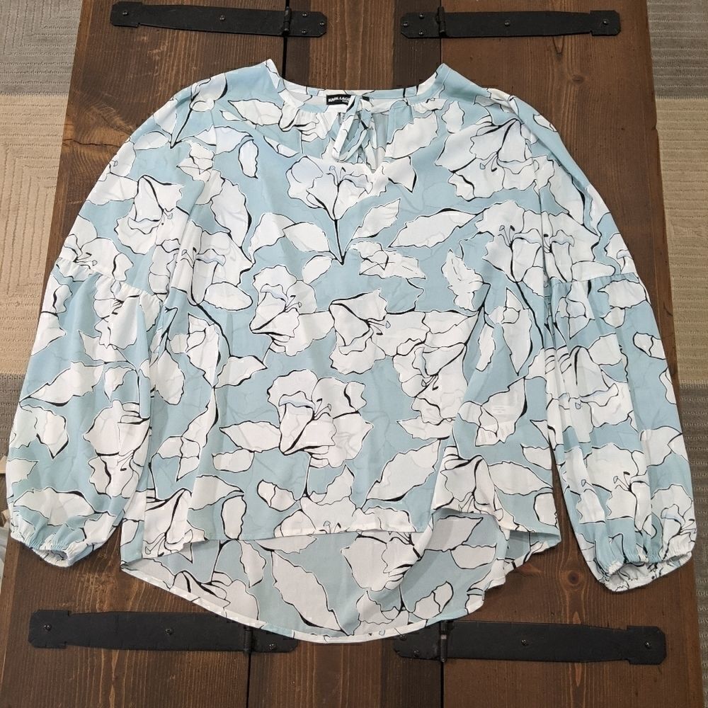 Karl Lagerfeld Paris floral top size medium